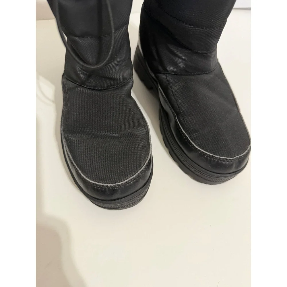 Northside Kids Size 2 Black Quilted Nylon Winter Snow Boots Faux Fur Lined